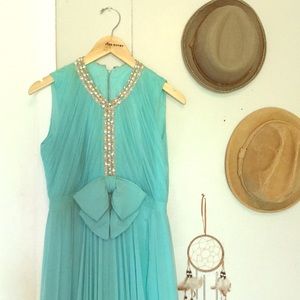 Vintage aqua flowy Antique dress 👗